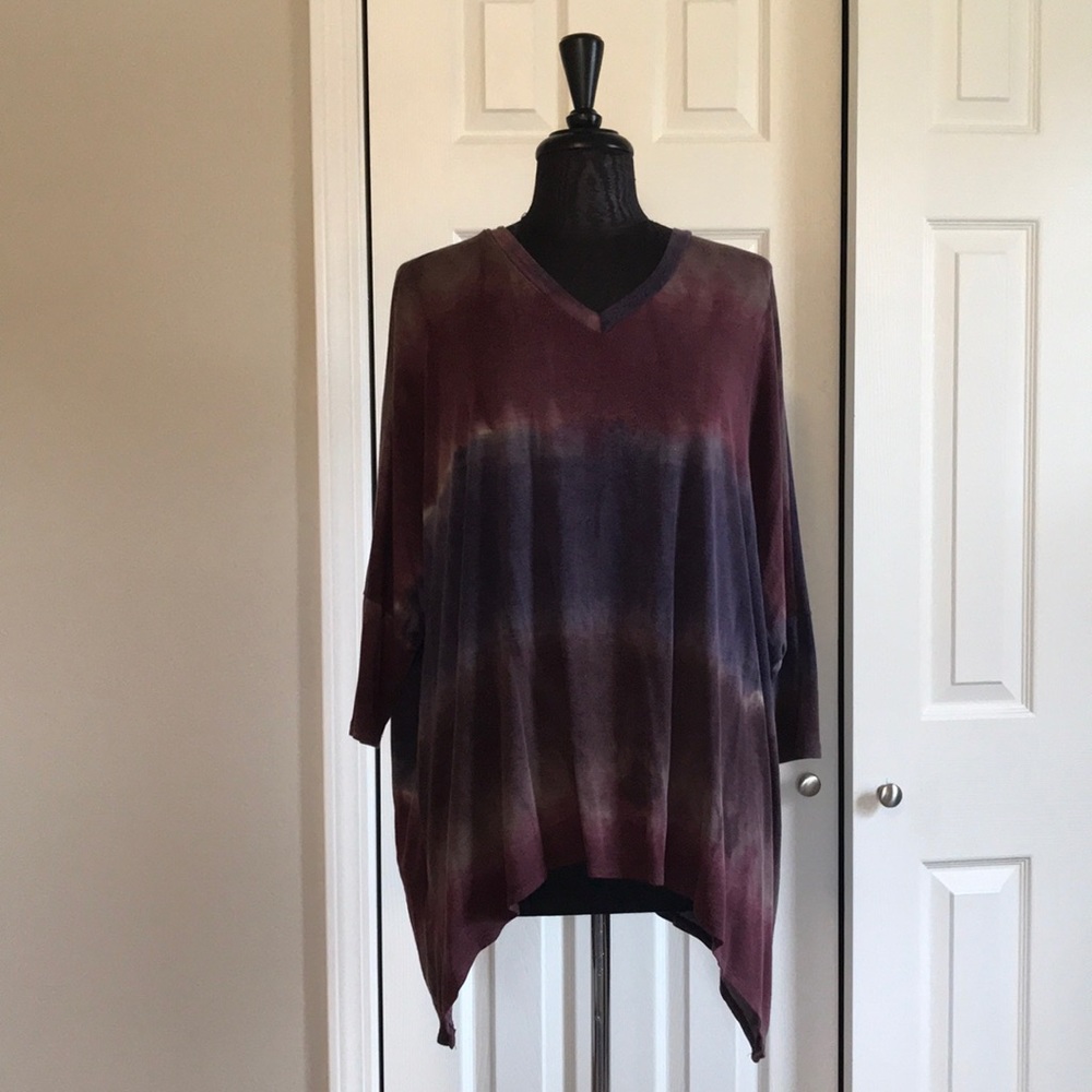 Tie-Dye Tunic V-Neck Top